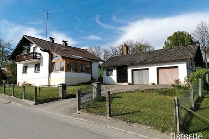 Gepflegtes Einfamilienhaus in ruhiger Lage und viel Platz - Ruhstorf an der Rott