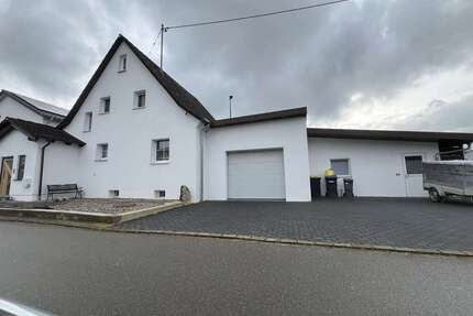 Haus zum Kaufen in Illertissen 690.000,00 € 130 m²