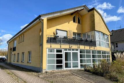 Wohn-und Gewerbeimmobilie mit Halle in Hannover - Laatzen
