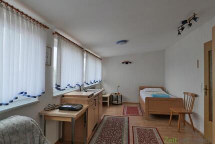 (EF1122_M) Kassel-Landkreis: Baunatal, kleines möblierte Apartment in ruhiger Wohnlage für Wochenendheimfahrer