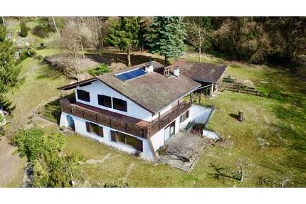 Villenanwesen in Seesichtlage - 899.000,00&nbsp;EUR Kaufpreis, ca.&nbsp; 210,00&nbsp;m&sup2;&nbsp;Wohnfl&auml;che in Überlingen (PLZ: 88662)