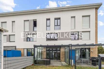Haus zum Mieten in Hamburg 1.790,00 € 123 m²