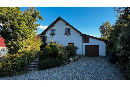 Haus in AuerbachReumtengrün zu verkaufen - Auerbach/Vogtland