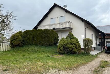 Einfamilienhaus Zweifamilienhaus freistehend - Kirchroth