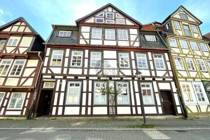 Haus zum Kaufen in Peine 159.000,00 € 674 m²