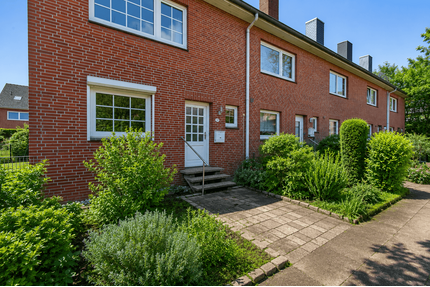 Haus zum Kaufen in Henstedt-Ulzburg 389.000,00 € 135.94 m²