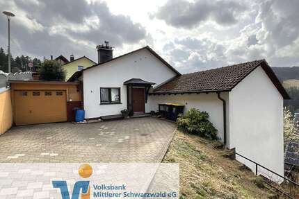 Haus zum Kaufen in Schonach 298.000,00 € 135 m²