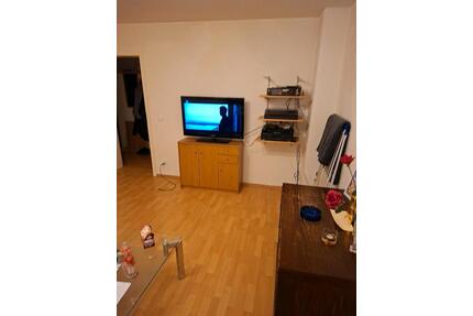 1 Zimmer Frauen WG Untermiete - 390,00&nbsp;EUR Kaltmiete, ca.&nbsp; 16,00&nbsp;m&sup2; in Wuppertal (PLZ: 42115) Brill