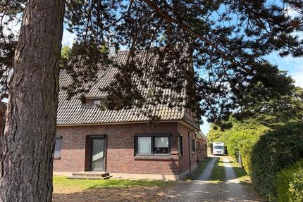 Kernsaniertes Zweifamilienhaus mit großem Grundstück - Dörverden