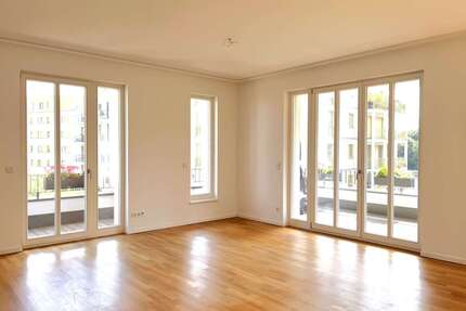 Wohnung zum Mieten in Berlin 2.084,00 € 104.2 m²