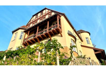 Traumhafte Wohnung in Altbau-Villa in Bestlage von Gelnhausen