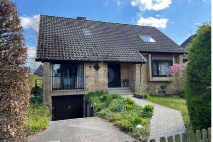 Haus zum Mieten in Hamburg 2.600,00 € 138 m²