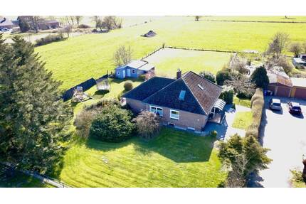 Viel Platz zum Leben: Einfamilienhaus mit traumhaftem Grundstück in Sankt Michaelisdonn!