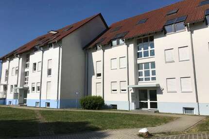 Wohnung zum Kaufen in Königsbrück 153.400,00 € 76.69 m²