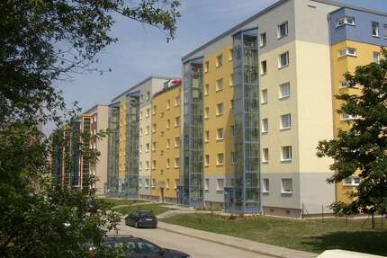 Wohnung zum Mieten in Gera 328,92 € 54.82 m²