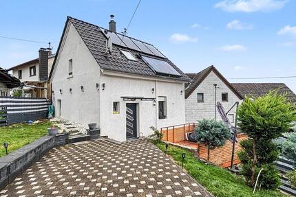 Schönes Einfamilienhaus mit Garten und 2 Terassen in Seibersbach