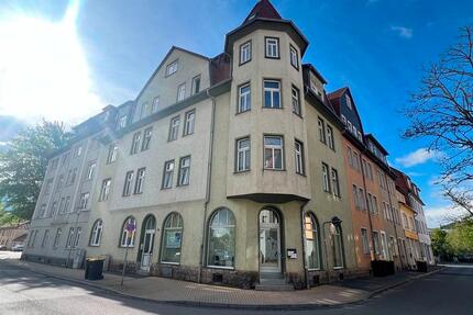 Helle DG Wohnung mit tollem Ausblick im Zentrum von Arnstadt
