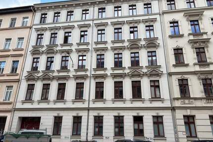 Schmucke 2 Raum Wohnung in ruhiger Lage - Leipzig Anger-Crottendorf