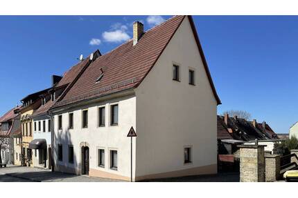 Historisch Wohnen - 150.000,00&nbsp;EUR Kaufpreis, ca.&nbsp; 110,00&nbsp;m&sup2;&nbsp;Wohnfl&auml;che in Stolpen (PLZ: 01833)