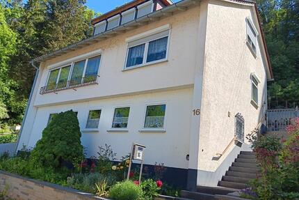 3 Familienhaus mit Panoramablick und tollem Gartengrundstück - Rottenburg am Neckar