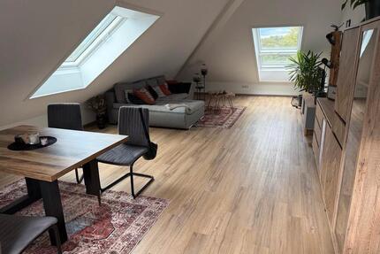 2 Zimmerwohnung mit Garage, Grundfläche ca 100qm in Taunusstein