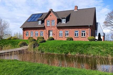Ein außergewöhnliches Anwesen in Alleinlage vor den Toren von Sylt ist für Sie vorbereitet. Neuer Preis! - Neukirchen