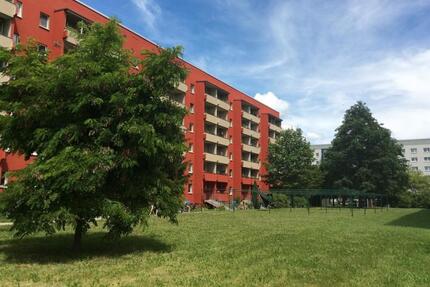 3 Zimmer Küche, Bad, Balkon in der Nähe vom Kulkwitzer See! - Leipzig Lausen-Grünau