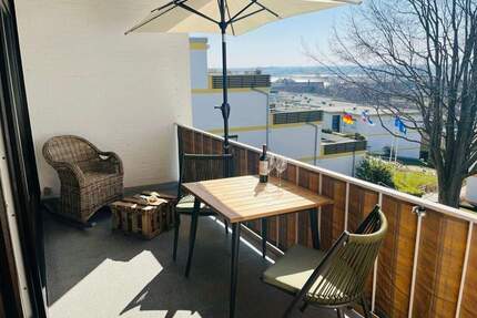 Lichtdurchflutete End-Etage mit Ostseeblick vom Süd-Balkon, strandnah gelegen. - Hohwacht (Ostsee)