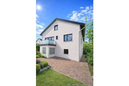 Freistehendes Haus mit Einliegerwohnung & Ausbaupotenzial im Dachgeschoss 70qm- Groß-Karben - Karben / Groß-Karben