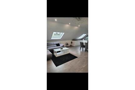 4 Zimmer Wohnung in Flehingen - 1.150,00&nbsp;EUR Kaltmiete, ca.&nbsp; 105,00&nbsp;m&sup2; in Oberderdingen (PLZ: 75038)