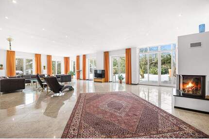 Stilvolles Wohnen mit Garten - 1.190.000,00&nbsp;EUR Kaufpreis, ca.&nbsp; 272,00&nbsp;m&sup2;&nbsp;Wohnfl&auml;che in Hamburg (PLZ: 22359) Volksdorf