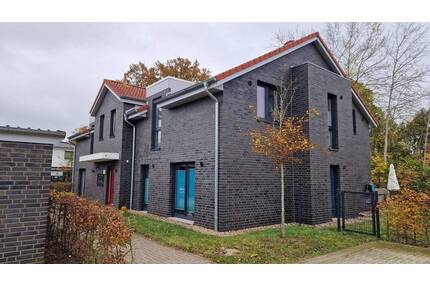 3 Zimmer-Obergeschosswohnung im Energiesparhaus - Brietlingen Moorburg