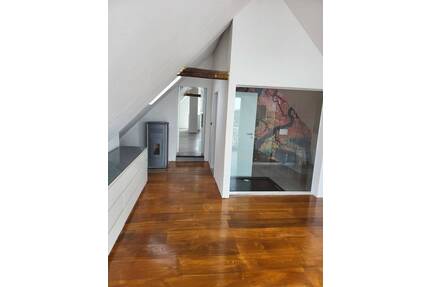 Offen - Hell - Besonders - 675,00&nbsp;EUR Kaltmiete, ca.&nbsp; 80,00&nbsp;m&sup2;&nbsp;Wohnfl&auml;che in Auderath (PLZ: 56766)
