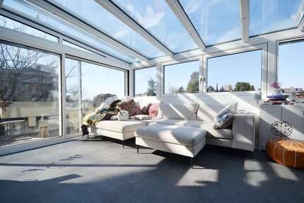 Haus zum Mieten in Düsseldorf 2.750,00 € 172 m²