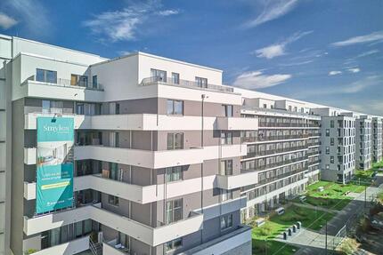 Smyles Living – Neubauwohnung mit Parkett, EBK und Südbalkon - Berlin Tempelhof-Schöneberg