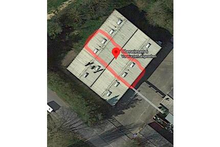 Gewerbehalle, LKW Zufahrt - 2.300,00&nbsp;EUR Kaltmiete, ca.&nbsp; 330,00&nbsp;m&sup2; in Singen (Hohentwiel) (PLZ: 78224)
