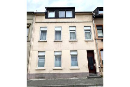 Krefeld-Crakau,139m², 5 ZKDB, Terrasse, Gäste-WC, ab 01.04.2026