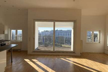 Wohnung zum Mieten in Berlin 2.372,06 € 159.6 m²