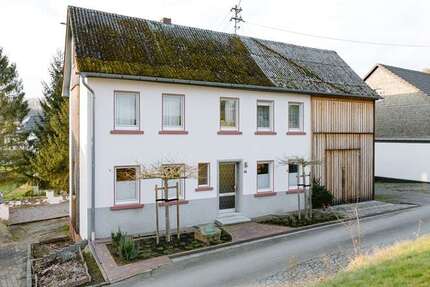 Haus zum Kaufen in Sörth 148.880,00 € 102 m²