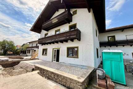 Wohnung zum Mieten in Ainring 1.250,00 € 123 m²