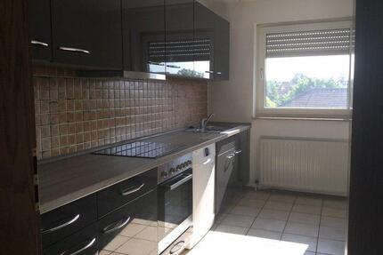 Viel Platz, Garage und Ruhe: 3-Zimmer-Wohnung in Erzenhausen - Weilerbach