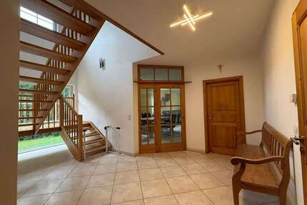 Haus zum Kaufen in Burgpreppach 690.000,00 € 330 m²