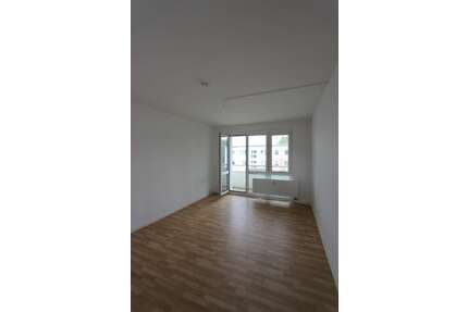 Wohnung zum Mieten in Gera 350,00 € 58.91 m²