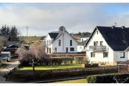 Hier passt Alles - bezugsfertiges A+ Energieeinsparhaus mit vielen Extras und großem Garten in schöner Lage - Dahlem