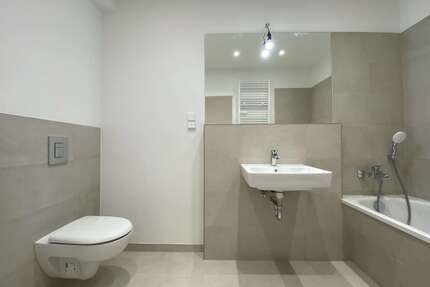 Wohnung zum Mieten in Berlin 1.030,00 € 65.4 m²