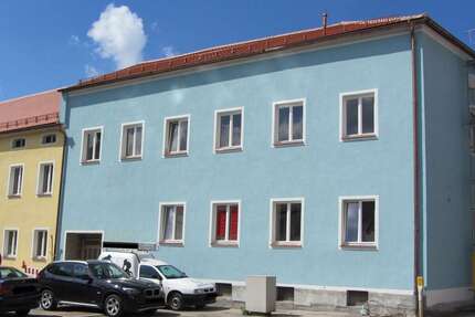 Wohnung zum Mieten in Tirschenreuth 305,50 € 46.33 m²