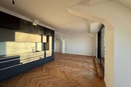 Wohnung zum Mieten in Lüneburg 1.725,00 € 115.8 m²