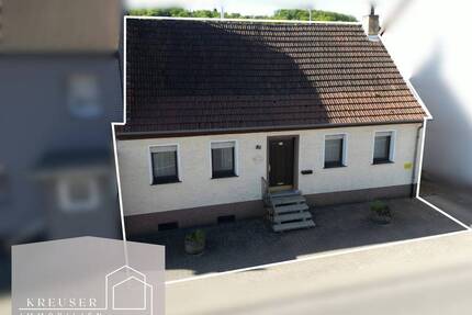 Wohnhaus mit Weitblick - Einfamilienhaus mit Entwicklungspotential in Merchweiler