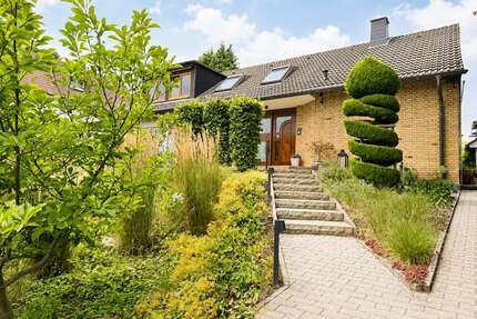 Haus zum Kaufen in Herdecke 749.000,00 € 207.49 m²
