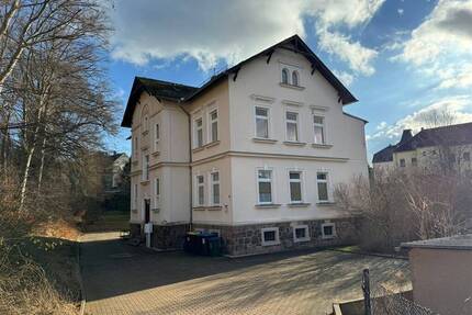Liebevoll saniertesmodernisiertes Mehrfamilienwohnhaus - Waldheim Massanei